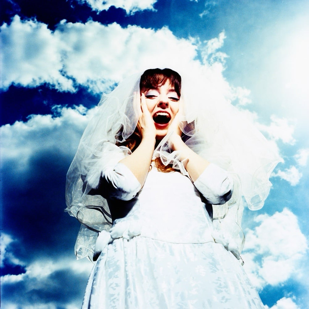 Quicksand Heart  – Jenny on Holiday